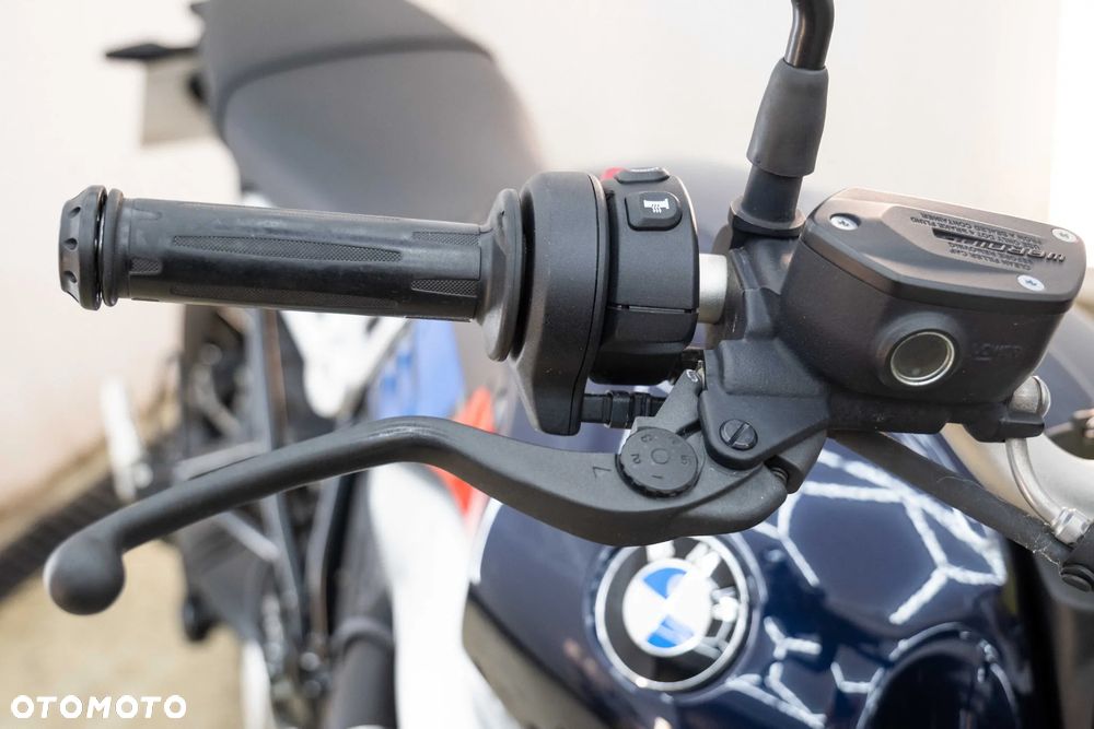 BMW R - 27