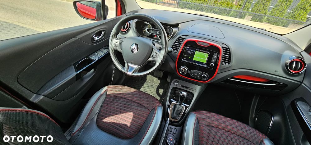 Renault Captur TCe 120 EDC Helly Hansen - 29