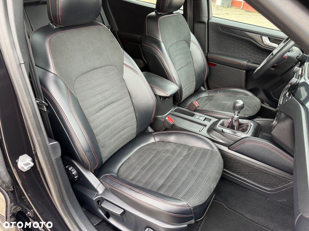Ford Kuga 2.0 EcoBlue Hybrid ST-LINE X - 15