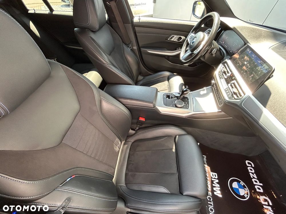 BMW Seria 3 320d xDrive MHEV M Sport sport - 21