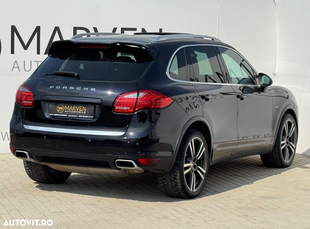 Porsche Cayenne 3.0TD TipTronic - 7