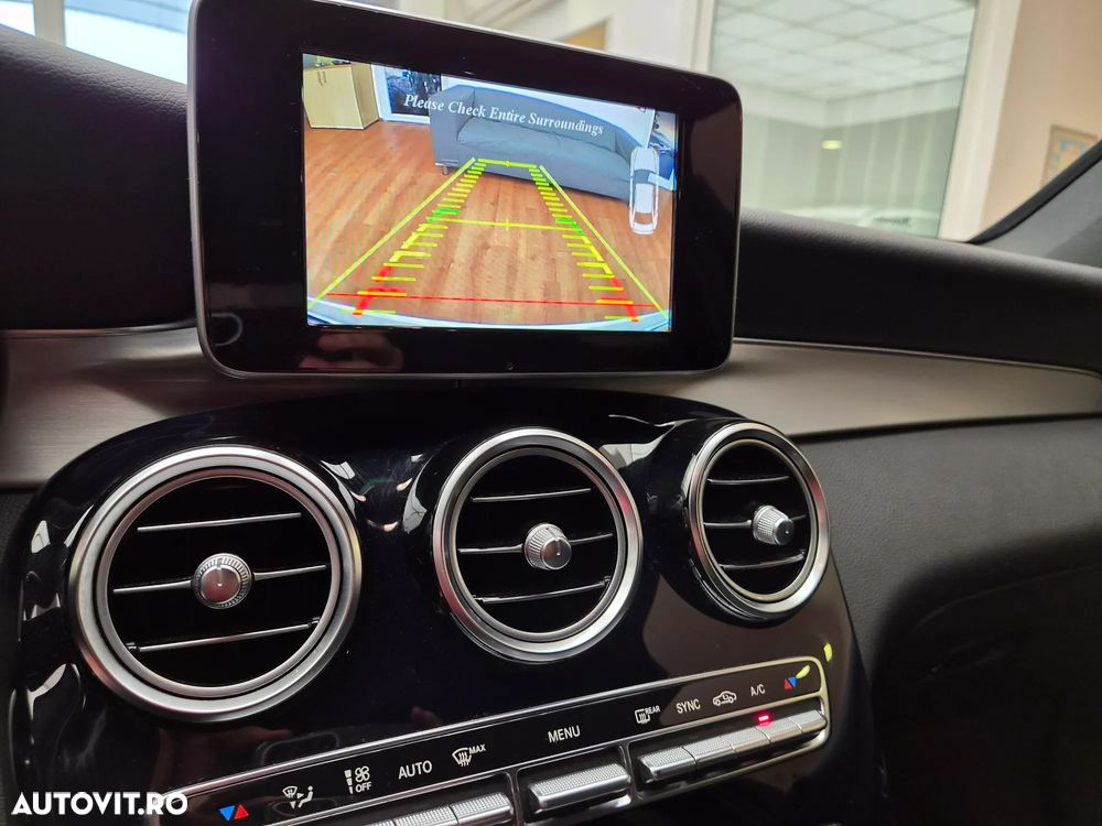 Mercedes-Benz GLC 220 d 4MATIC - 29