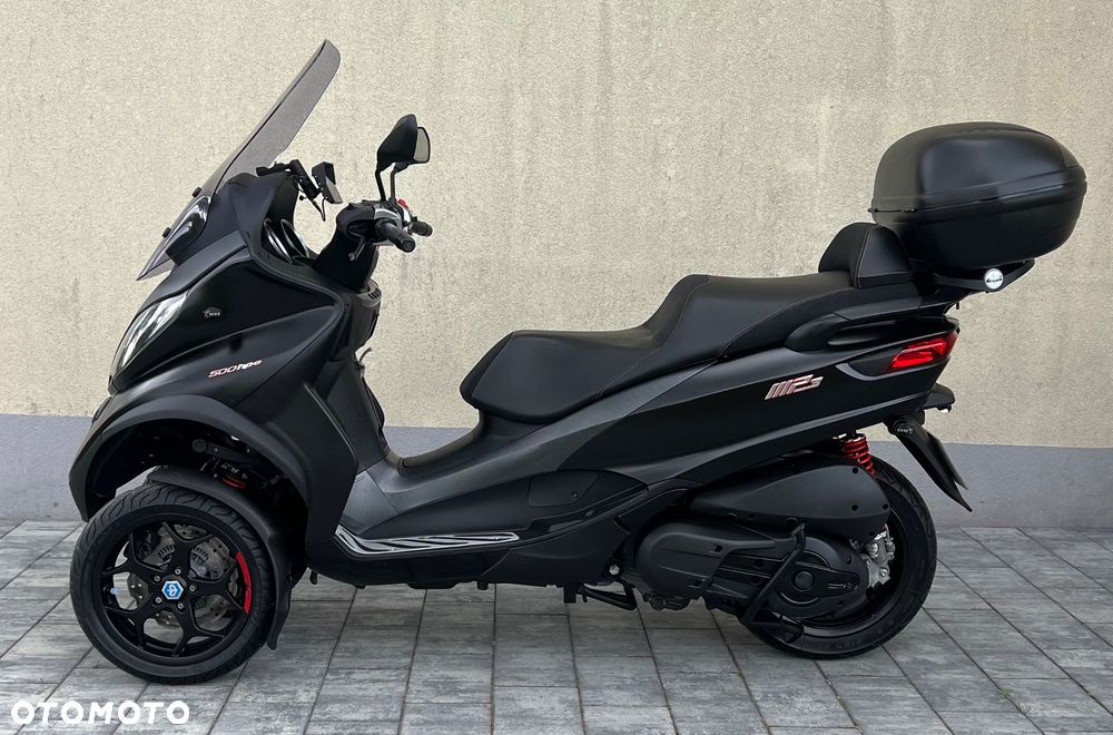 Piaggio MP-3 - 3