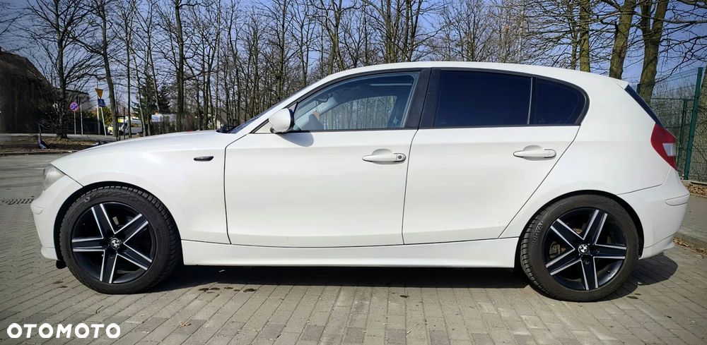 BMW Seria 1 120i - 7