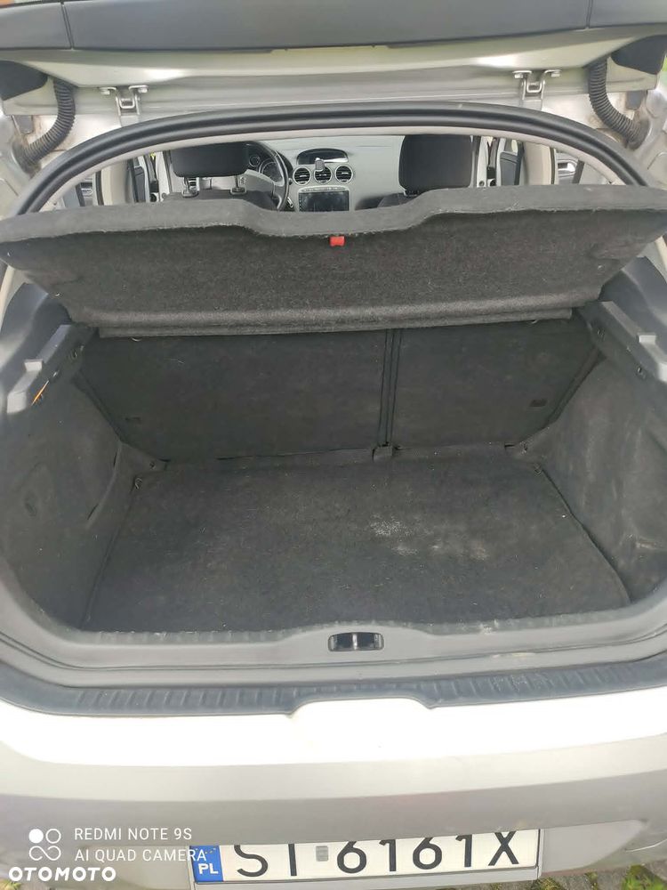 Peugeot 308 1.6 Premium - 9