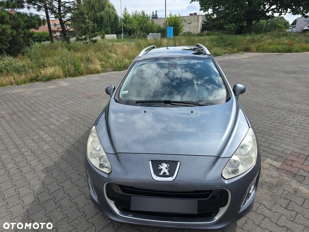 Peugeot 308 - 10