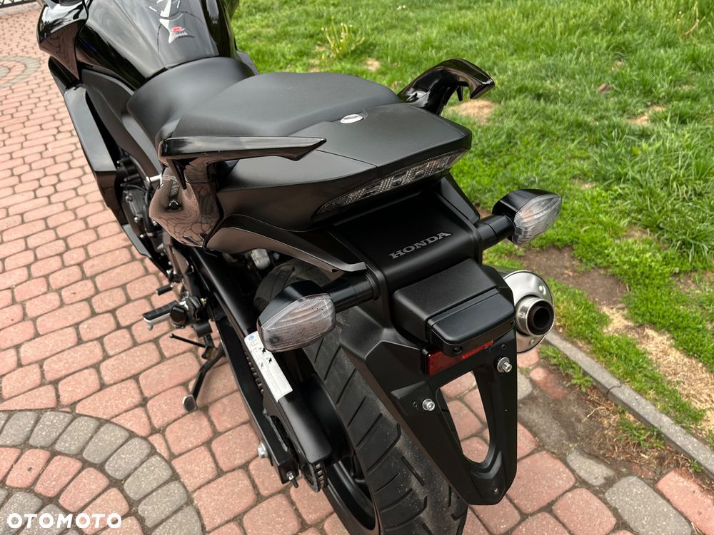 Honda CBF - 38