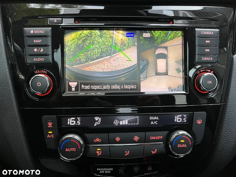 Nissan Qashqai 1.3 DIG-T N-Connecta - 27