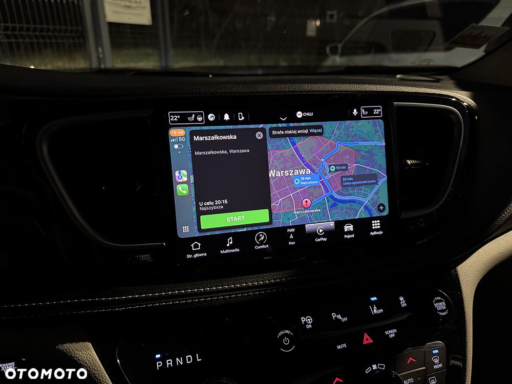 Chrysler Pacifica - 28