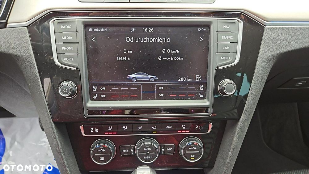 Volkswagen Passat 2.0 TSI BMT Highline DSG - 19