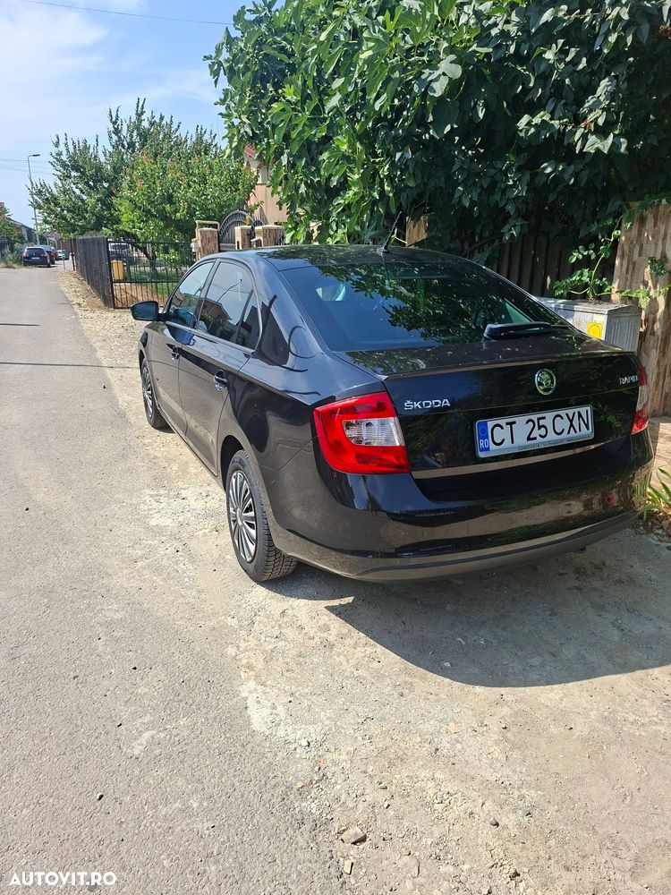 Skoda RAPID 1.4 TSI DSG Style - 4