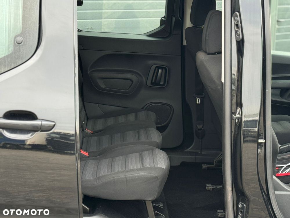 Opel Combo 1.2 Turbo Enjoy S&S - 16