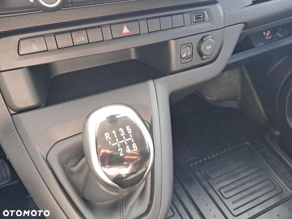Toyota PROACE - 14