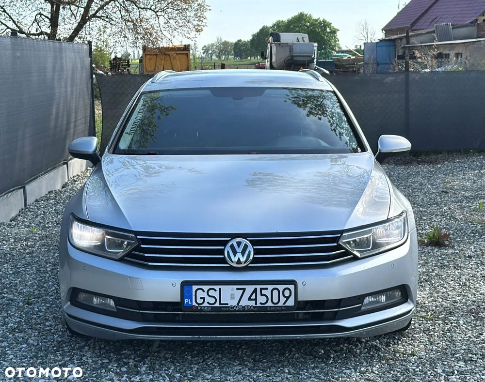 Volkswagen Passat 1.6 TDI (BlueMotion Technology) DSG Comfortline - 4