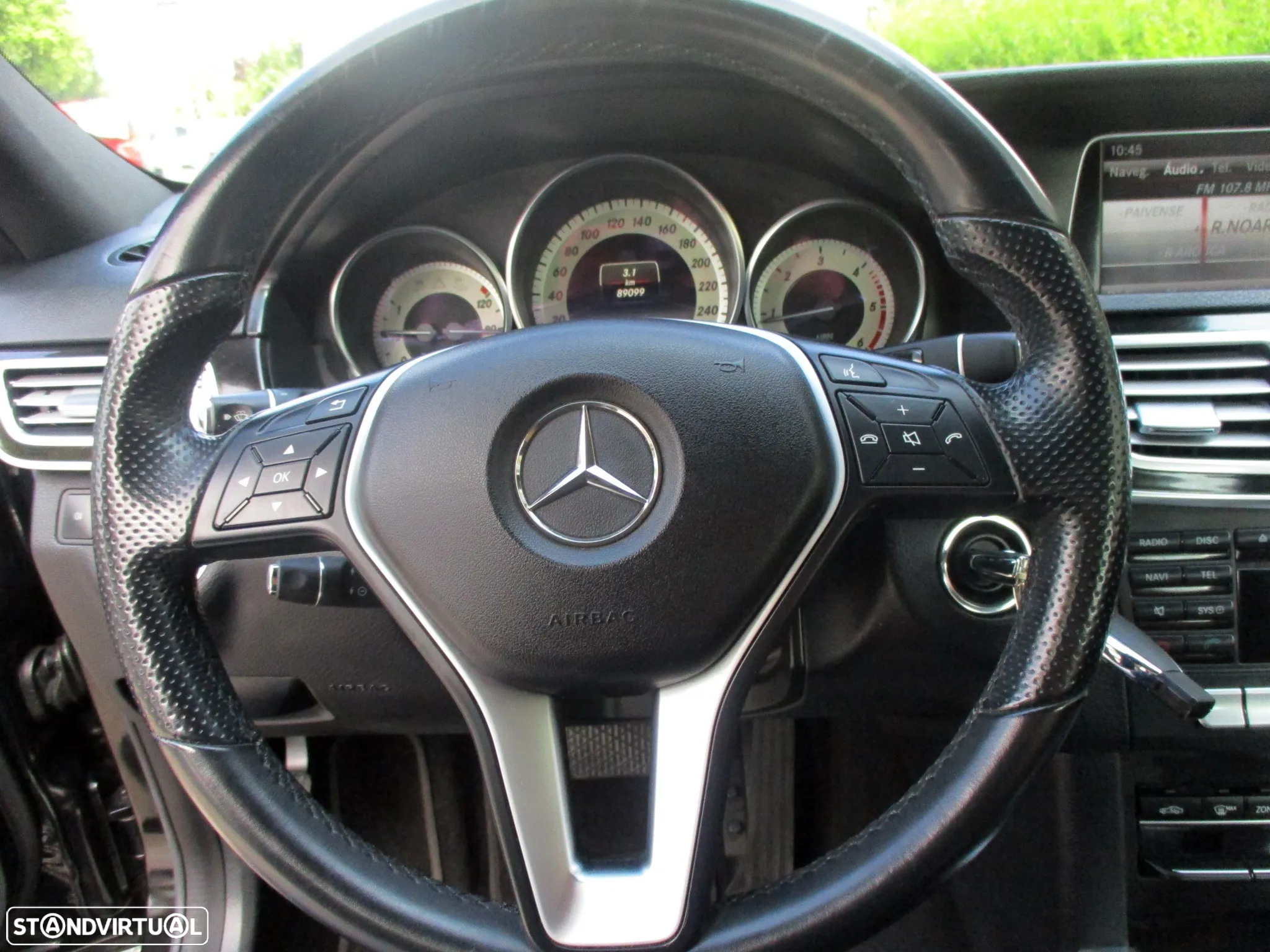 Mercedes-Benz E 220 CDi Avantgarde BlueEfficiency Auto. - 12