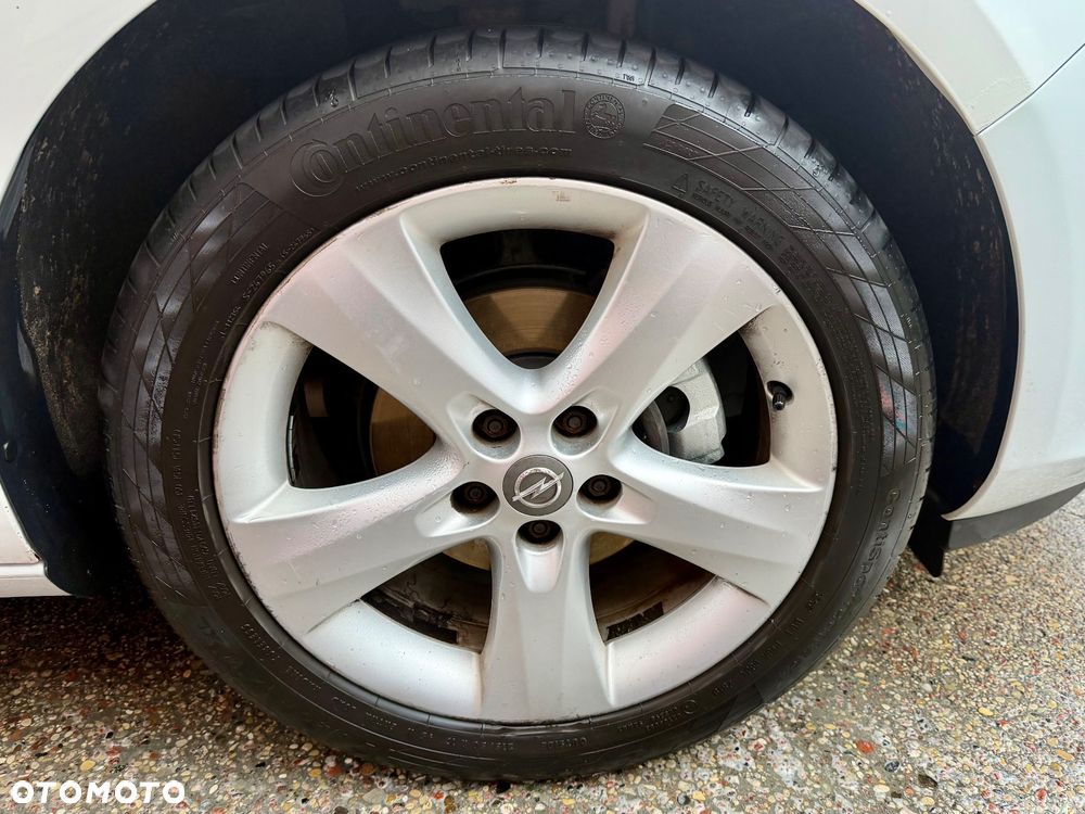 Opel Astra 1.4 Turbo Edition Sport - 22
