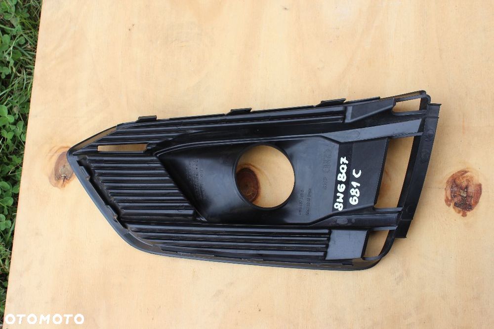 KRATKA ZDERZAKA LEWA AUDI A5 B9 8W6807681C 2018 - 2