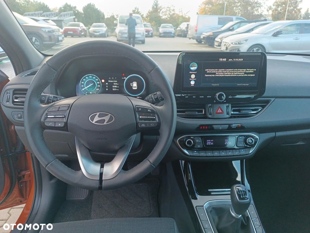 Hyundai i30 1.5 T-GDI 48V Smart Plus - 13