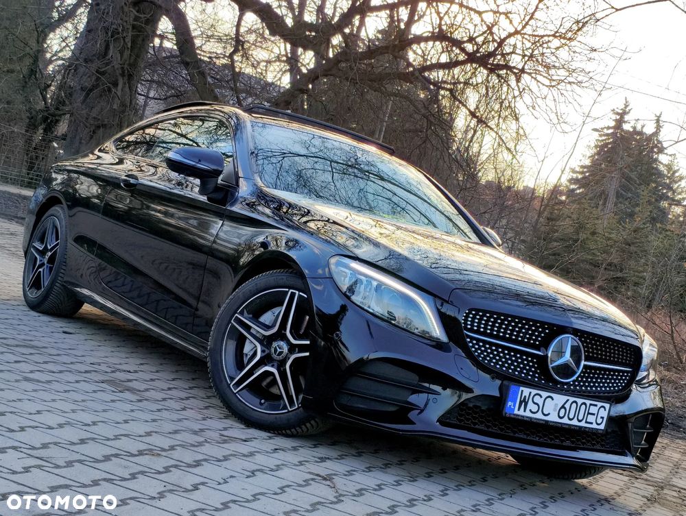 Mercedes-Benz Klasa C 300 d 9G-TRONIC AMG Line - 1
