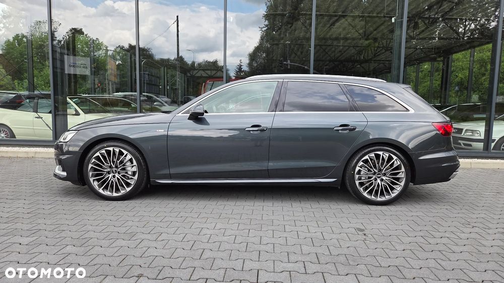 Audi A4 Avant - 36