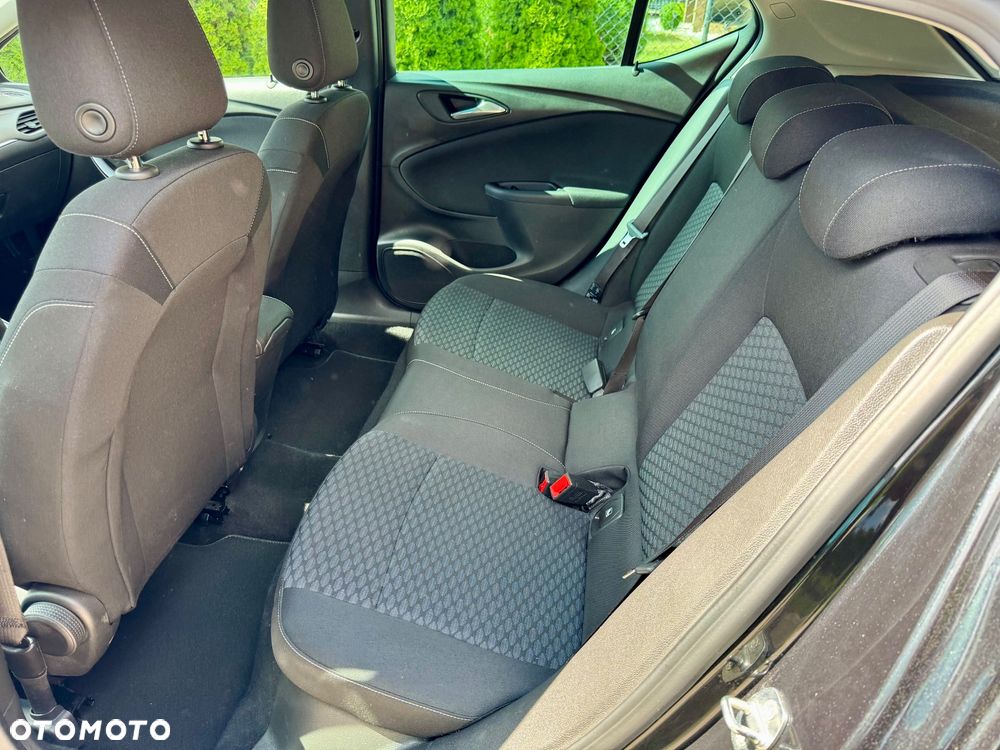 Opel Astra 1.4 Turbo Business - 13