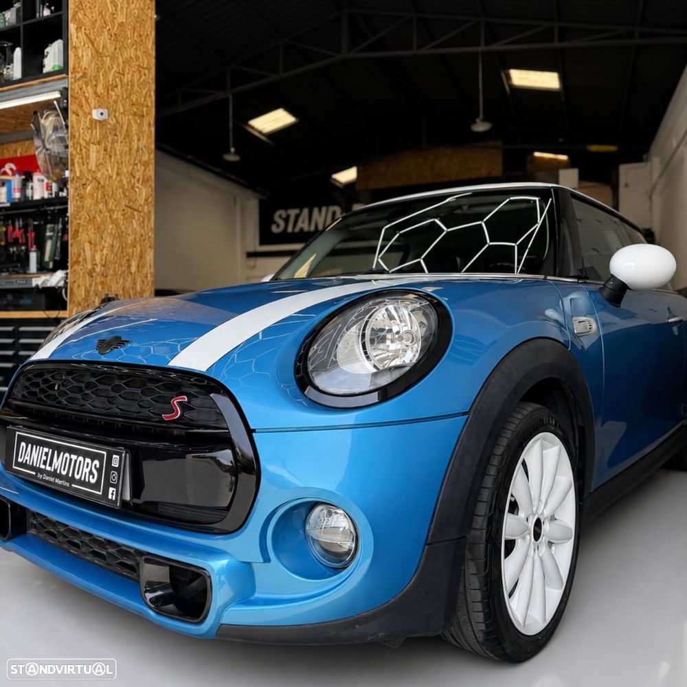 MINI 3 Portas Cooper D - 2