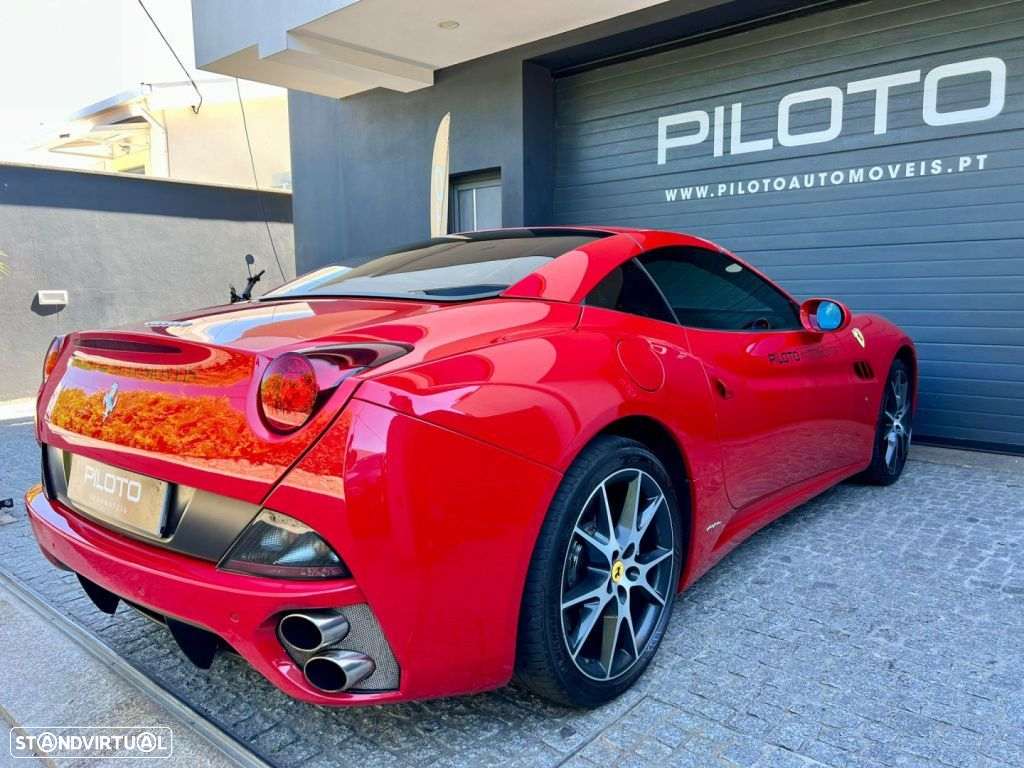 Ferrari California - 8