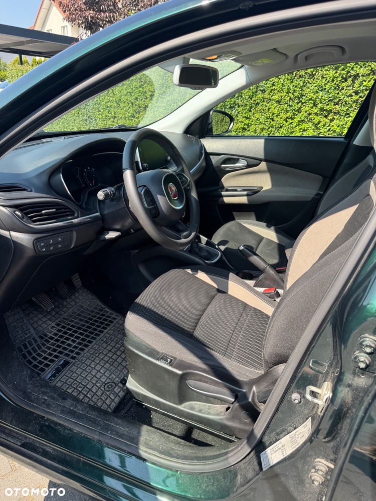 Fiat Tipo 1.4 16v Lounge EU6d - 8