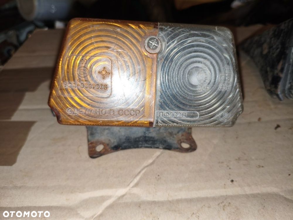 Lampy błotnika bocznego wózka Dniepr MT - 2