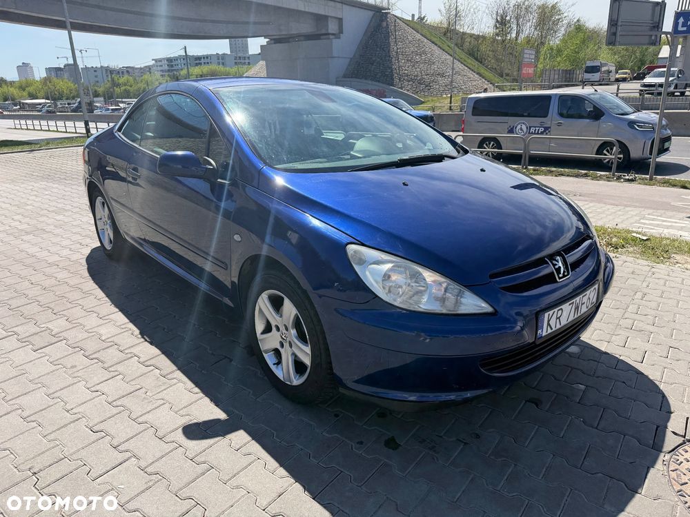 Peugeot 307 CC 1.6 Intense - 10