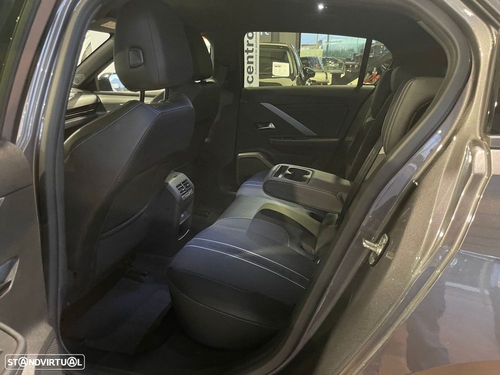 Opel Astra - 31