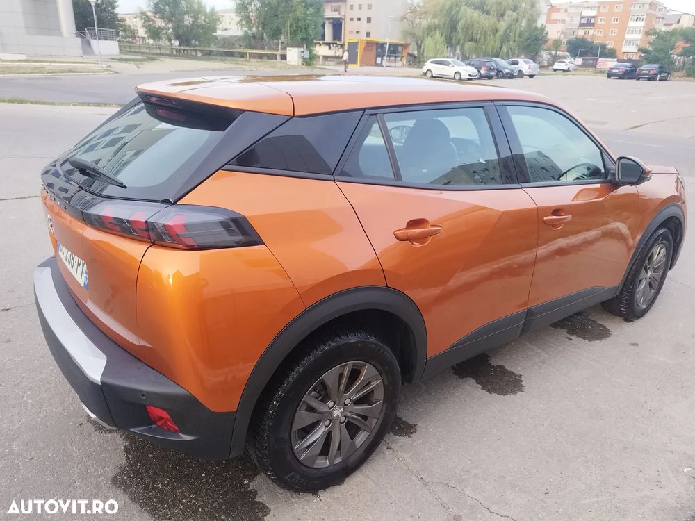 Peugeot 2008 PureTech 130 EAT8 Active Pack - 3