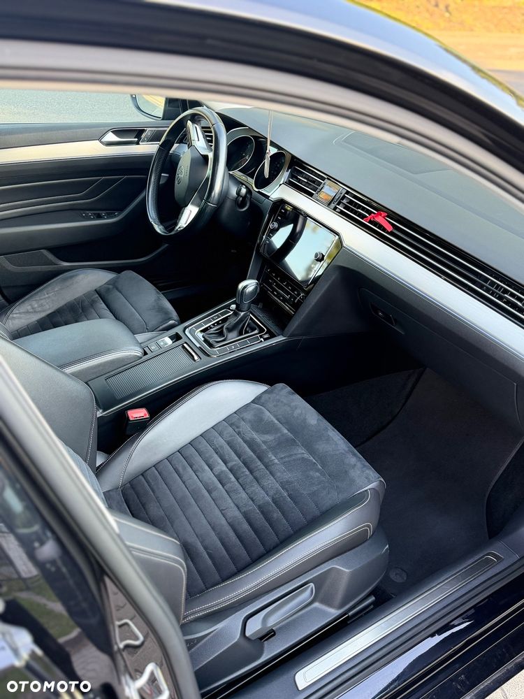 Volkswagen Passat - 22