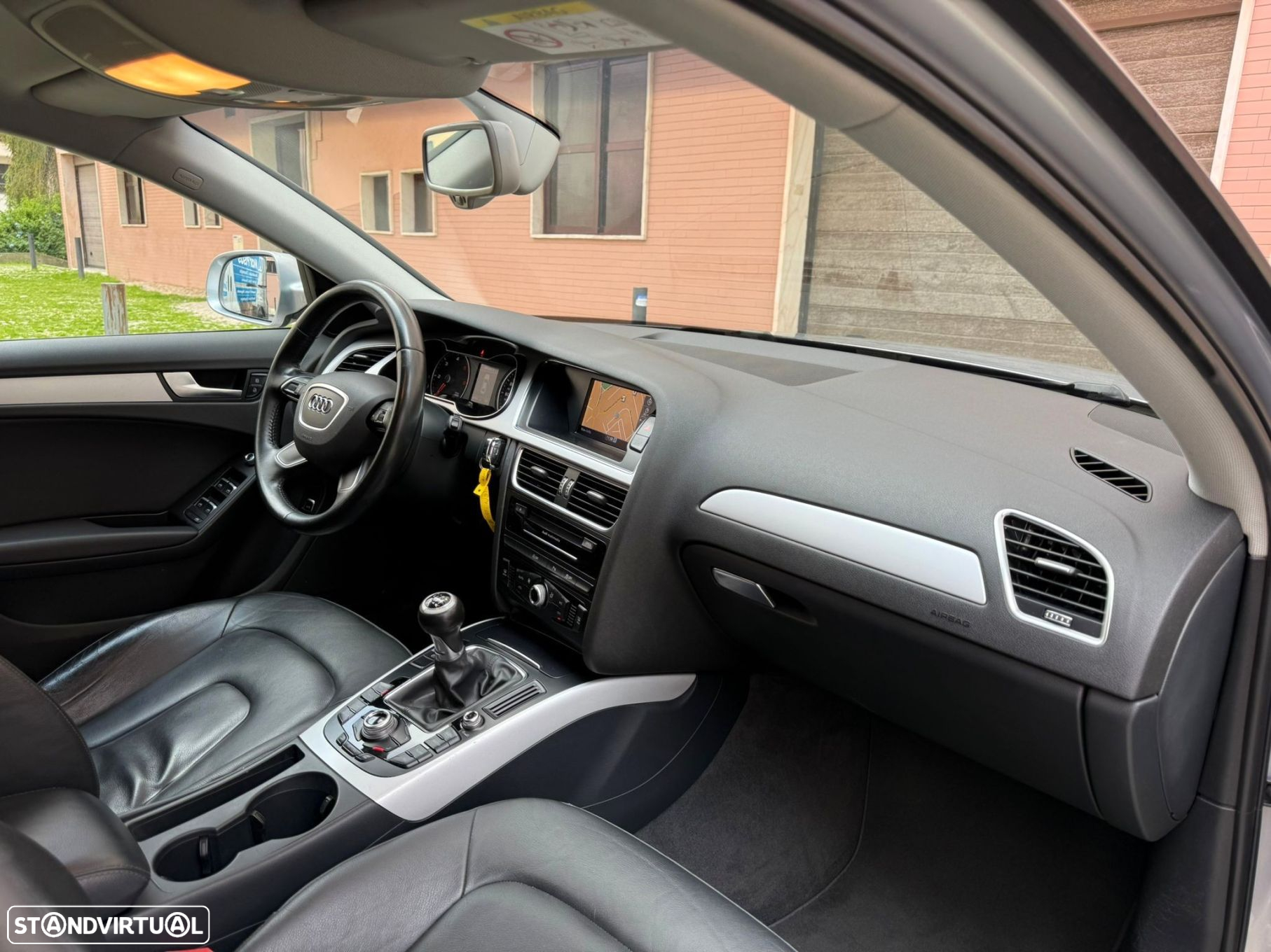 Audi A4 2.0 TDI exclusive - 10