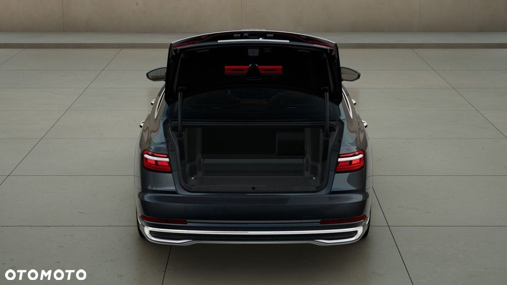 Audi A8 - 12