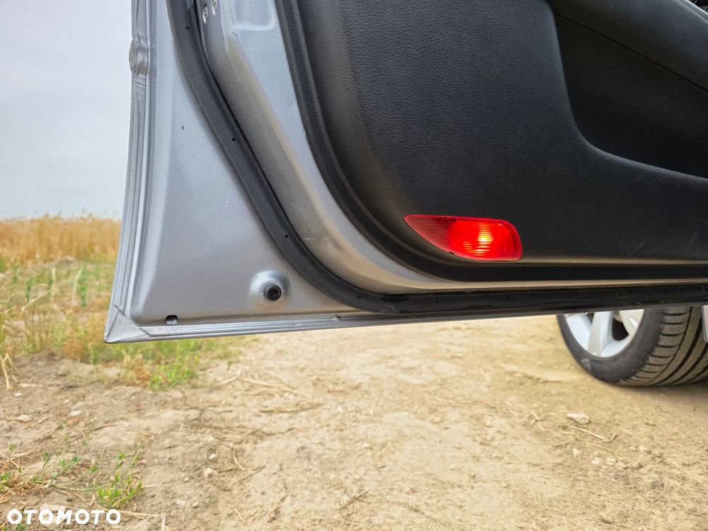 Subaru Legacy - 35