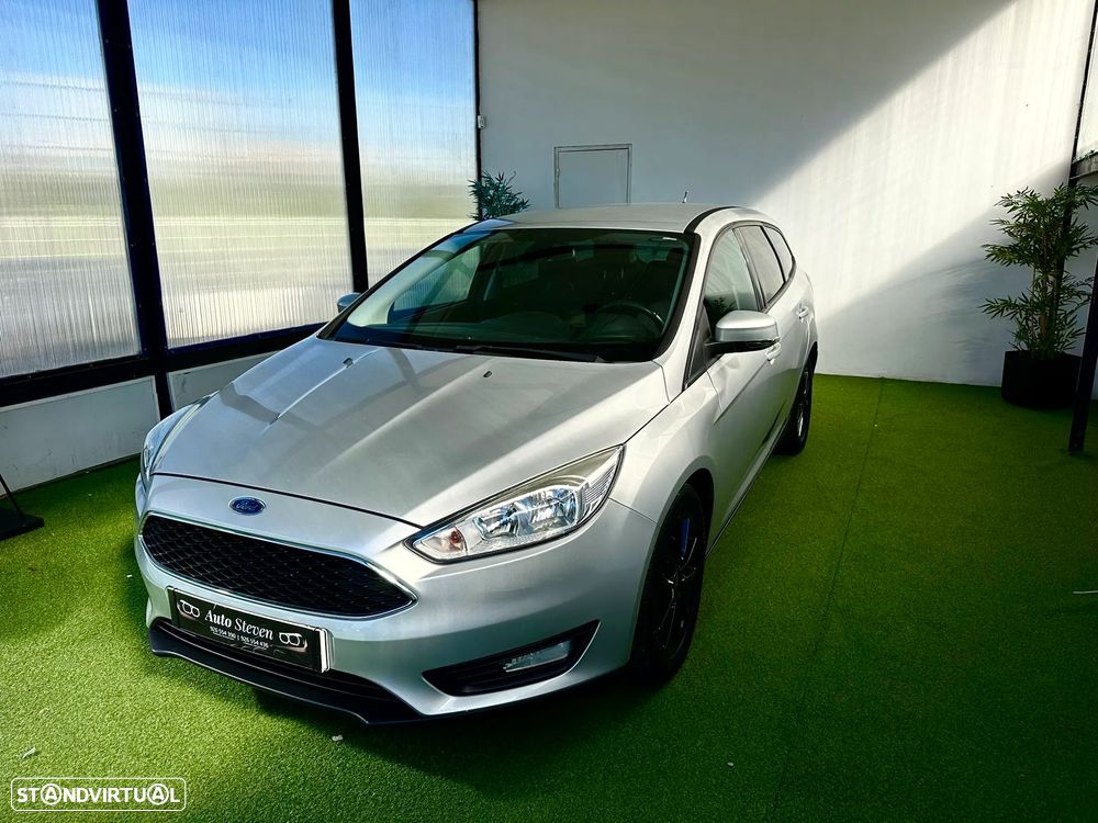 Ford Focus SW 1.0 SCTi Titanium - 1