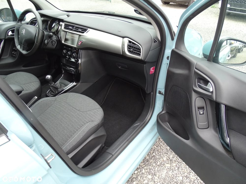 Citroën C3 Pure Tech (VTi) 82 Exclusive - 13