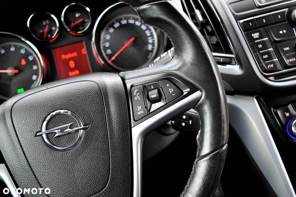 Opel Zafira - 21