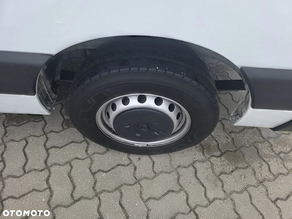 Renault Master L2H2 Silnik 2,3 - 7