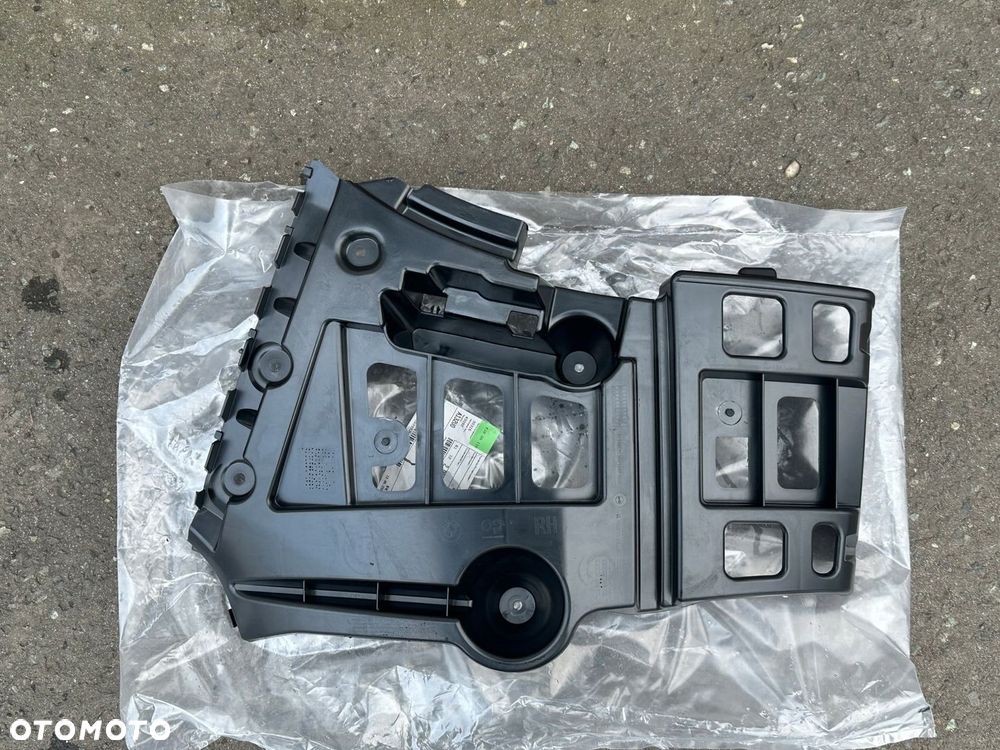 BMW X1 E84 ślizg zderzaka prawy tył 2991780 - 1