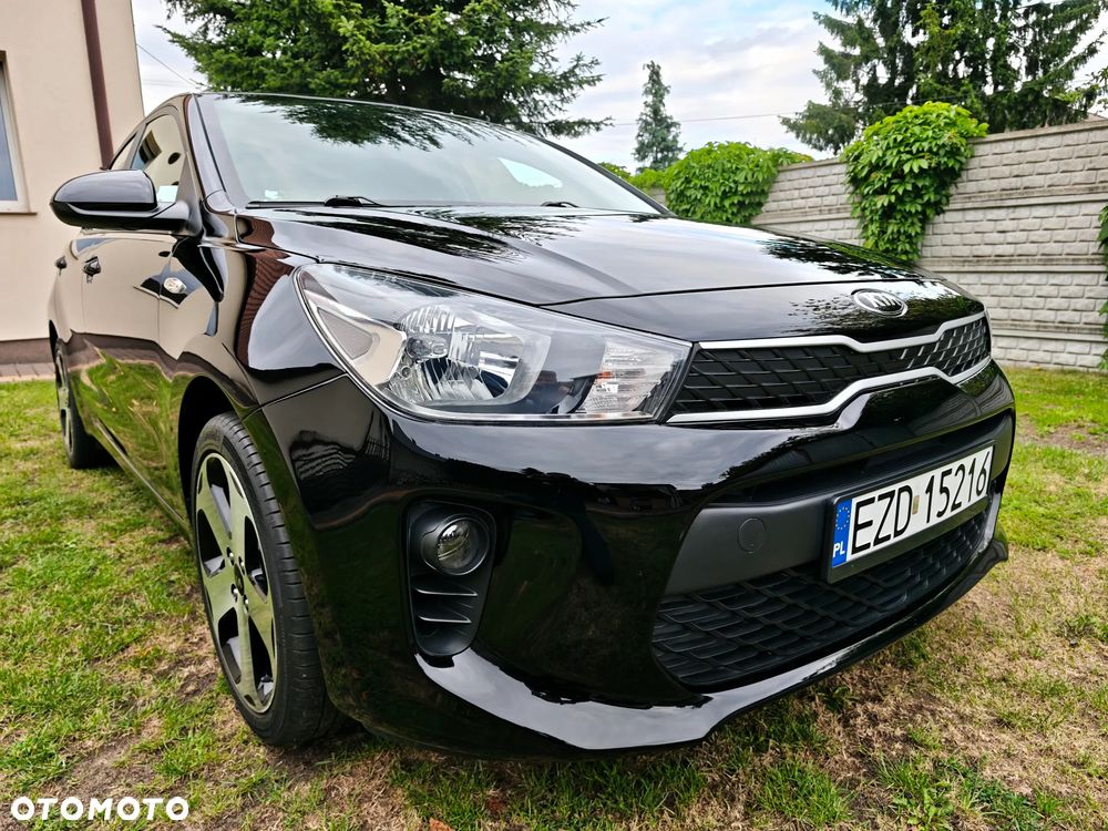 Kia Rio 1.2 L - 9