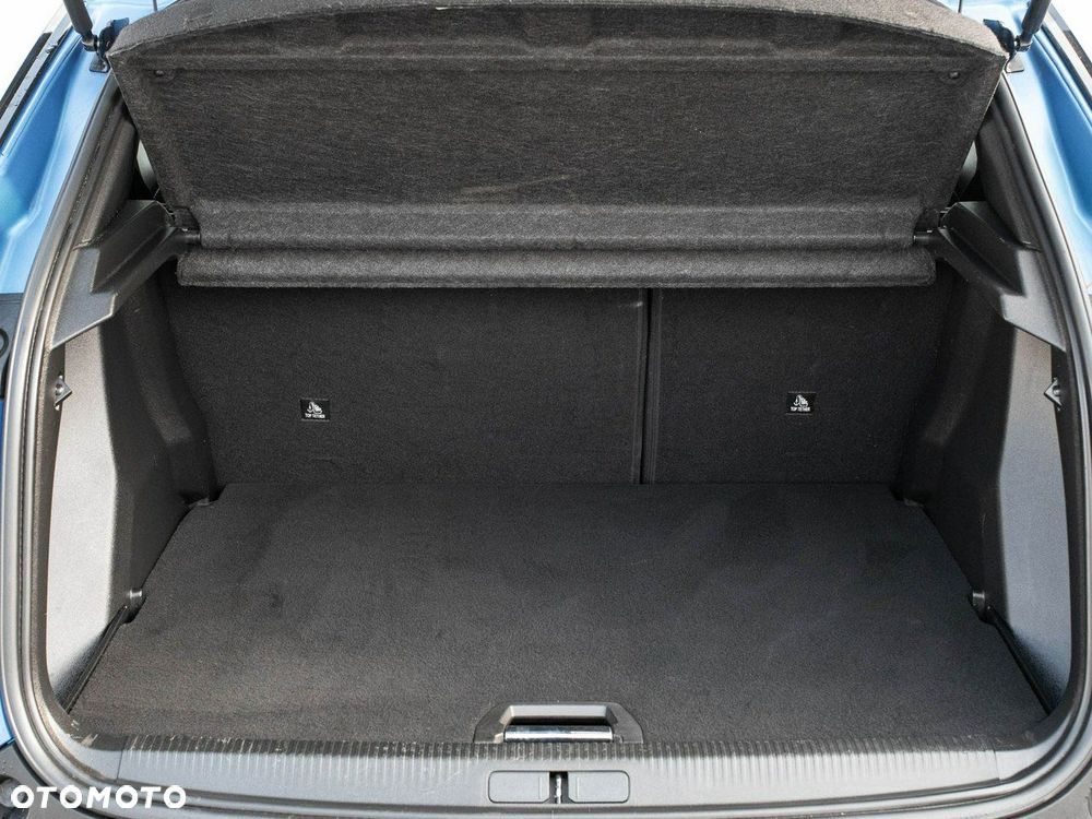 Peugeot 2008 1.2 PureTech Allure Pack S&S EAT8 - 32