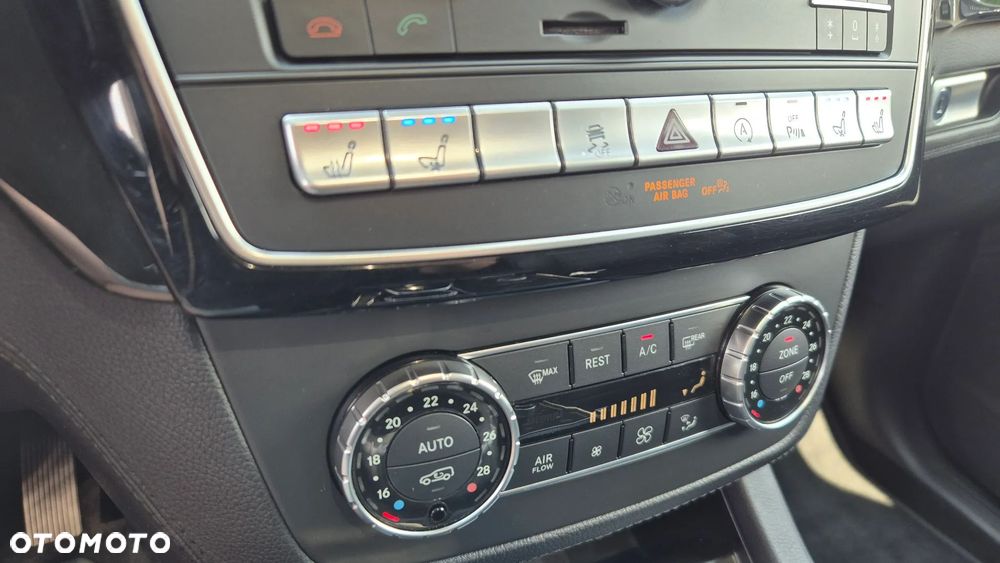 Mercedes-Benz GLE - 33