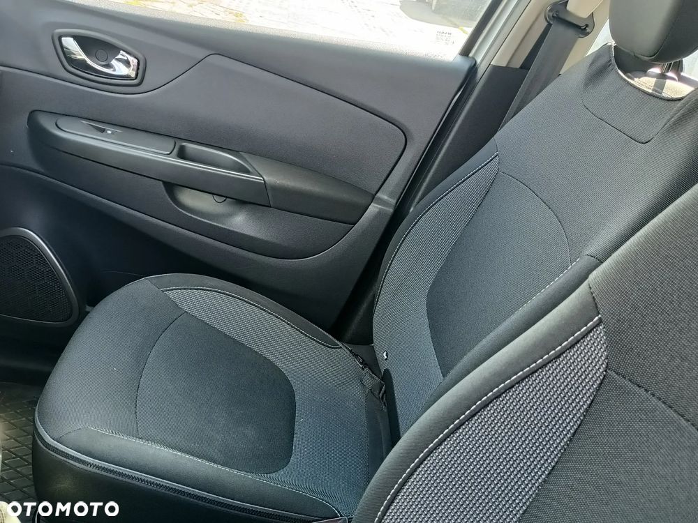 Renault Captur 1.5 dCi Energy Zen EDC EU6 - 14