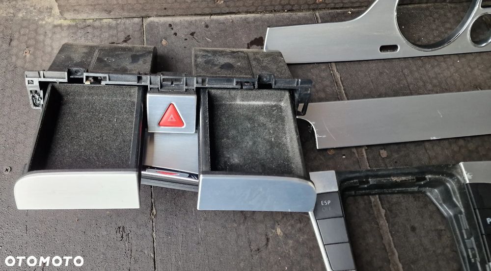 DEKORY LISTWY OZDOBNE RAMKA POPIELNICZKA KOMPLET VW PASSAT B6 - 14