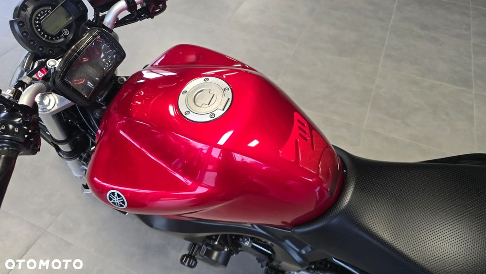 Yamaha FZ6 - 17