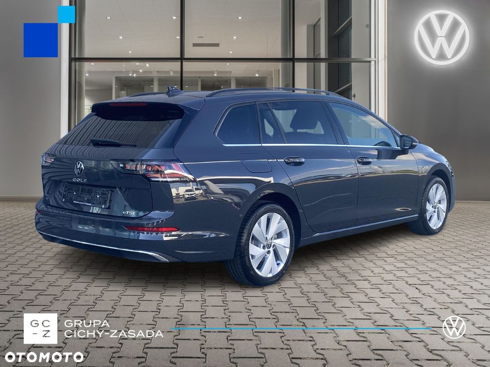Volkswagen Golf - 5