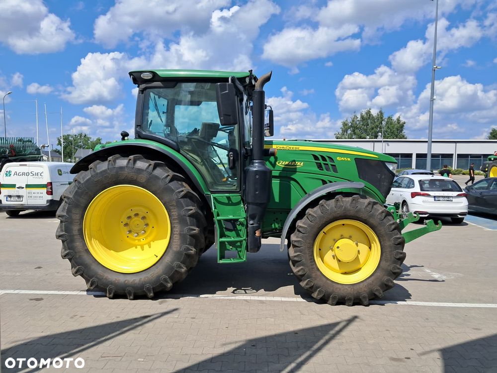 John Deere 6145R - 4