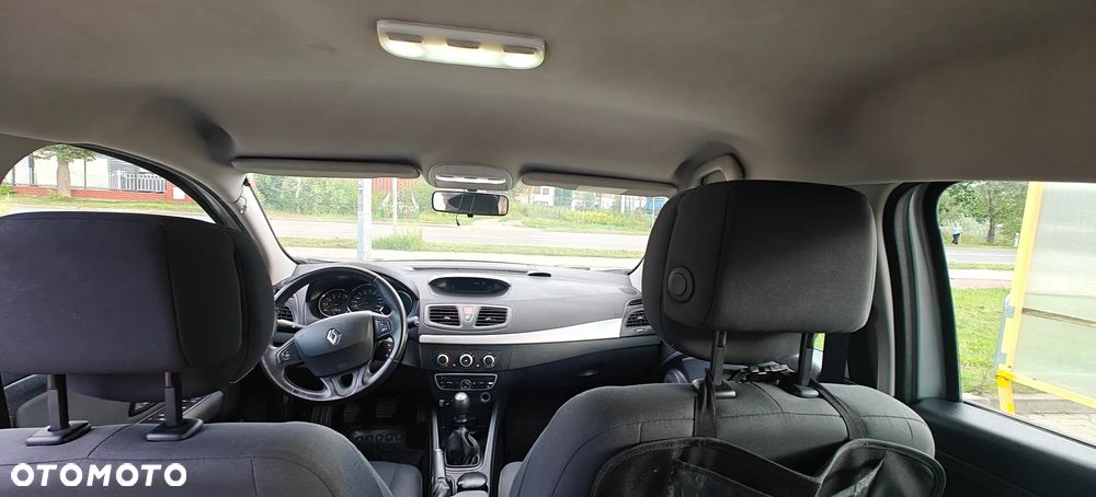 Renault Fluence 1.5 dCi Expression - 10